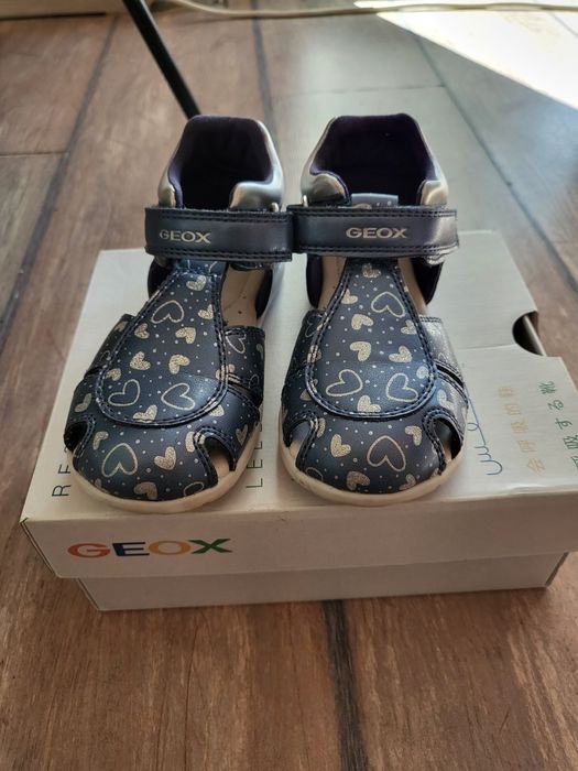 Детски сандали GEOX естествена кожа