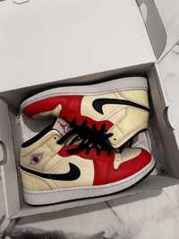 Vând air jordan 1 Mid SS