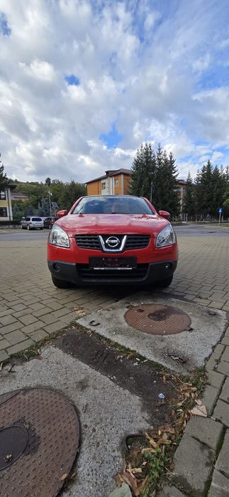 Vând NISSAN Qashqai