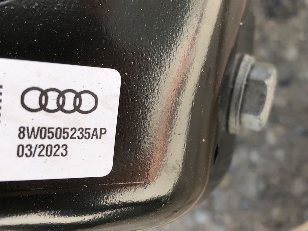 Punte spate Audi A4 B9 - ca noua