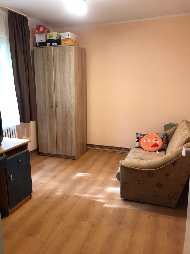 Apartament de vanzare cu 2 camere Dambu