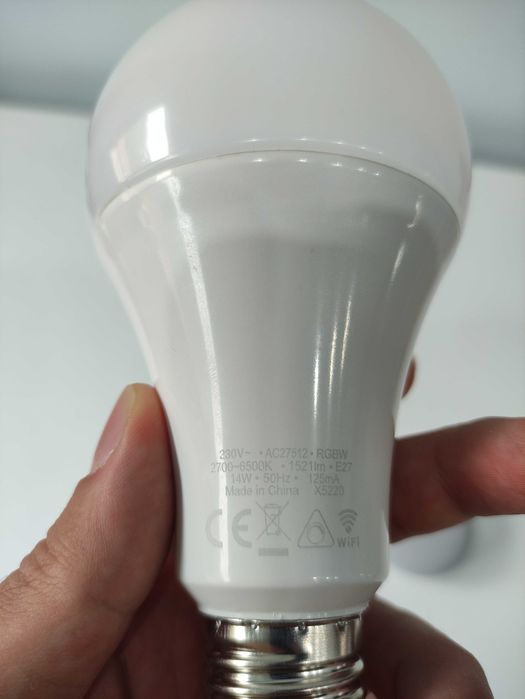 Box Inteligenta/Smart Google Nest Mini + Bec RGB Smart Ledvance