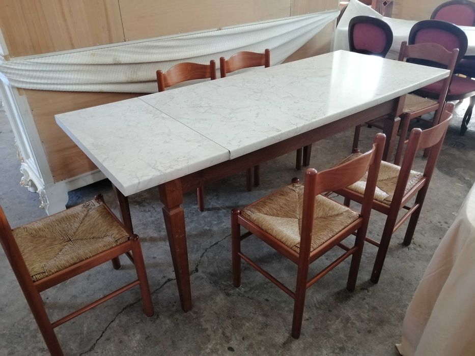 Mese de Bucatarie din Lemn