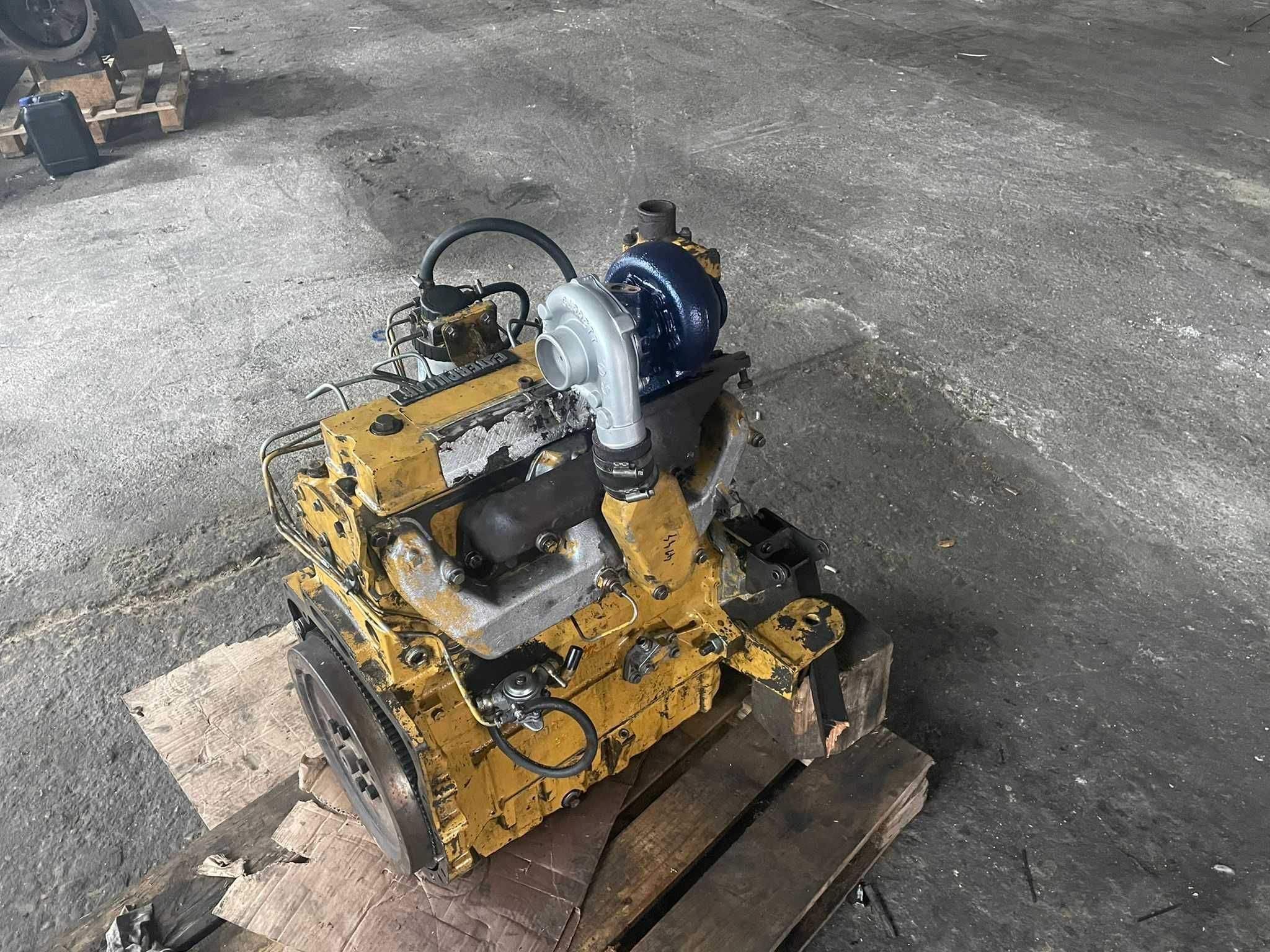 Motor Caterpillar 3054 C cu garantie