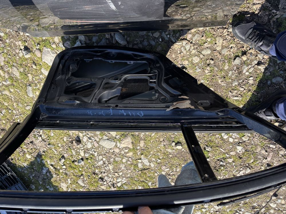 Врата БМВ Е90/BMW 3 E90