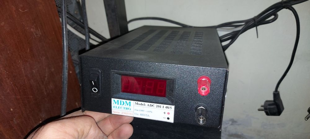 Sursa Industriala laborator în comutatie 48v 5a