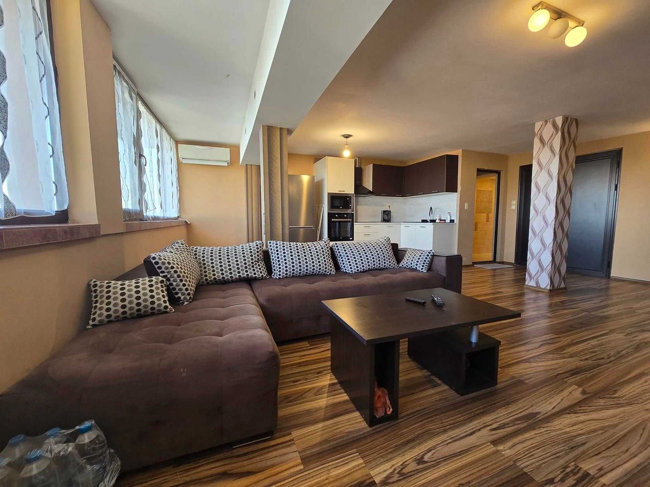 Продава се Двустаен апартамент в Стара Загора, Център - 82 кв.м за 1281 €/кв.м - Снимка #1