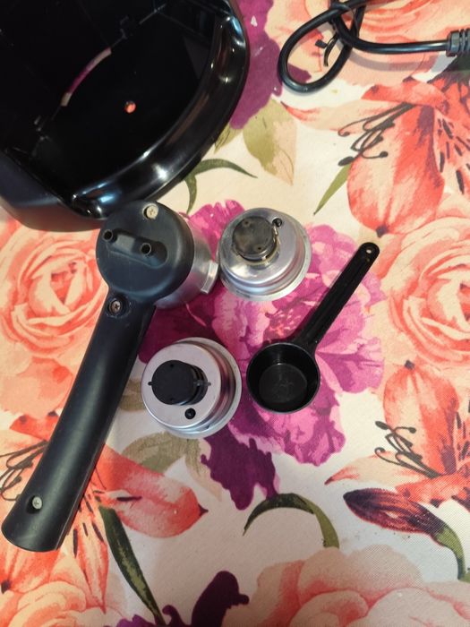 Кафемашина DeLonghi EC221.B