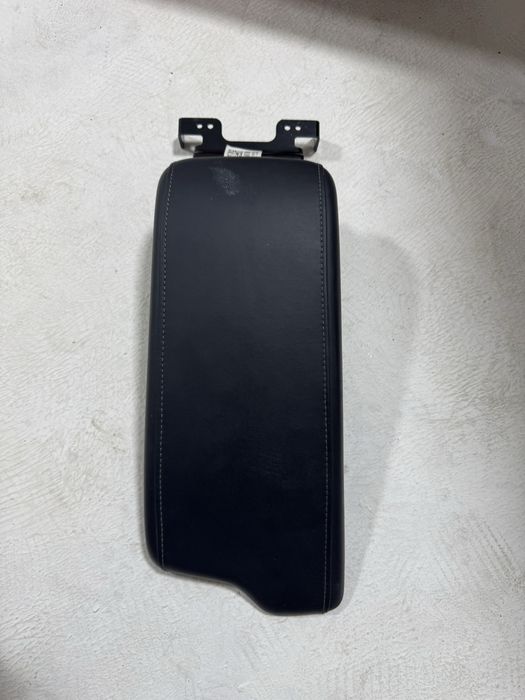 Подьокотник на Sonata dn8