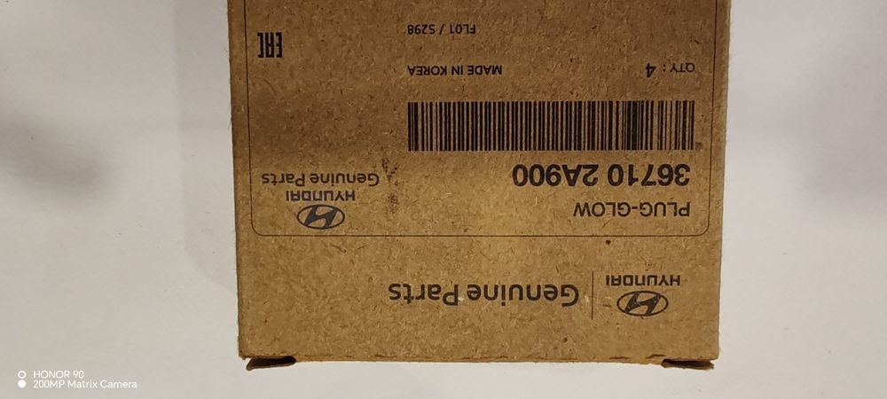 Подгрявна свещ /367102A900 /за HYUNDAI KIA:K5,i30,ix20,i40 I,CEE'D