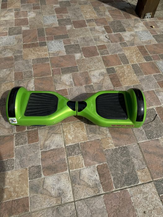 Hoverboard monkey