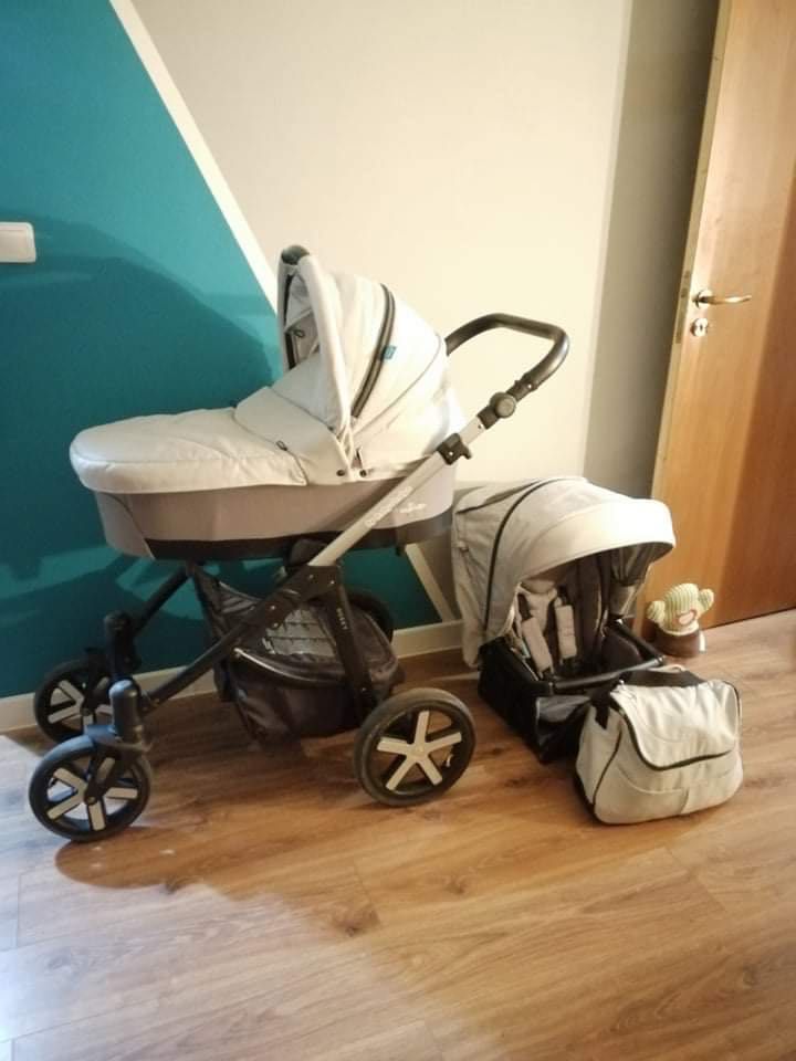 Детска количка 2 в 1 Husky Baby Design