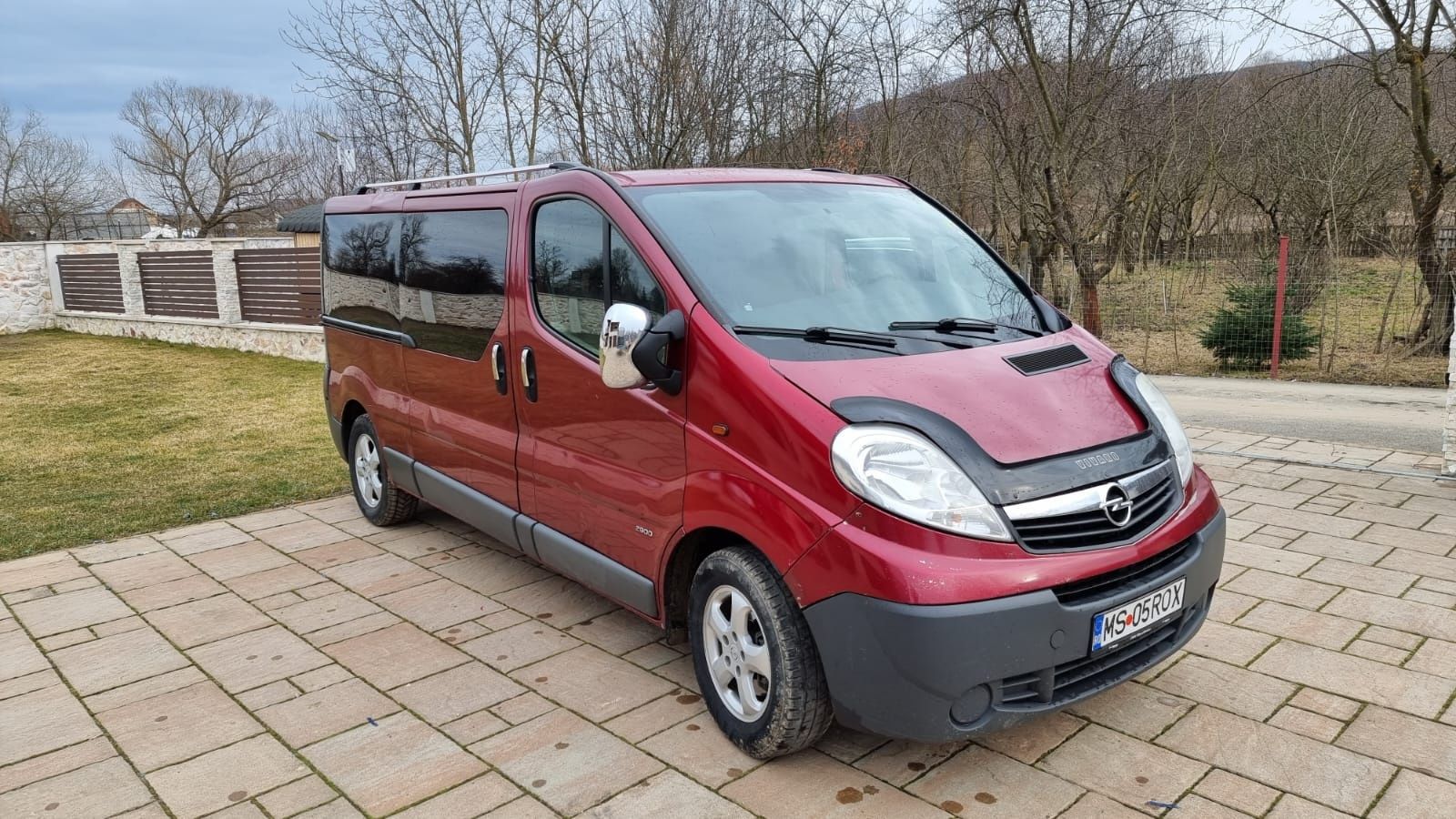 Opel Vivaro 8+1(2000 diesel)