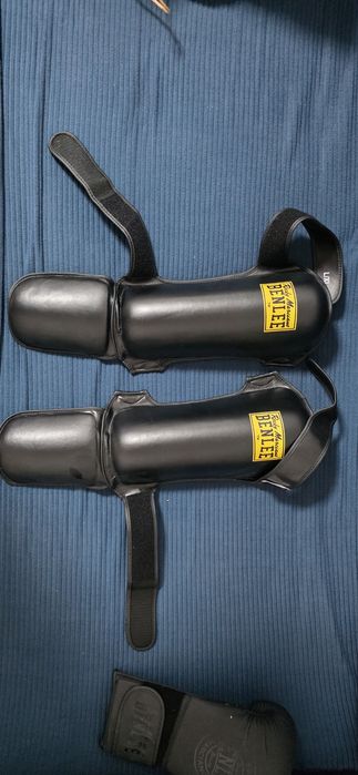 Manusi box + tibiere