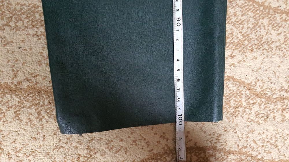 Pantaloni elastici aspect piele Zara