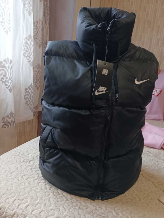 Дамски      елек