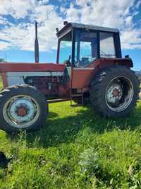 Vând tractor internațional 955