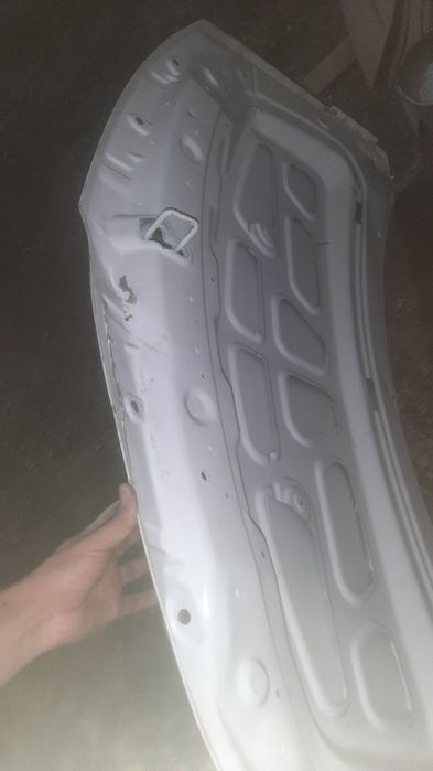 Cobalt kapod va  orqa  bagaj  sotiladi