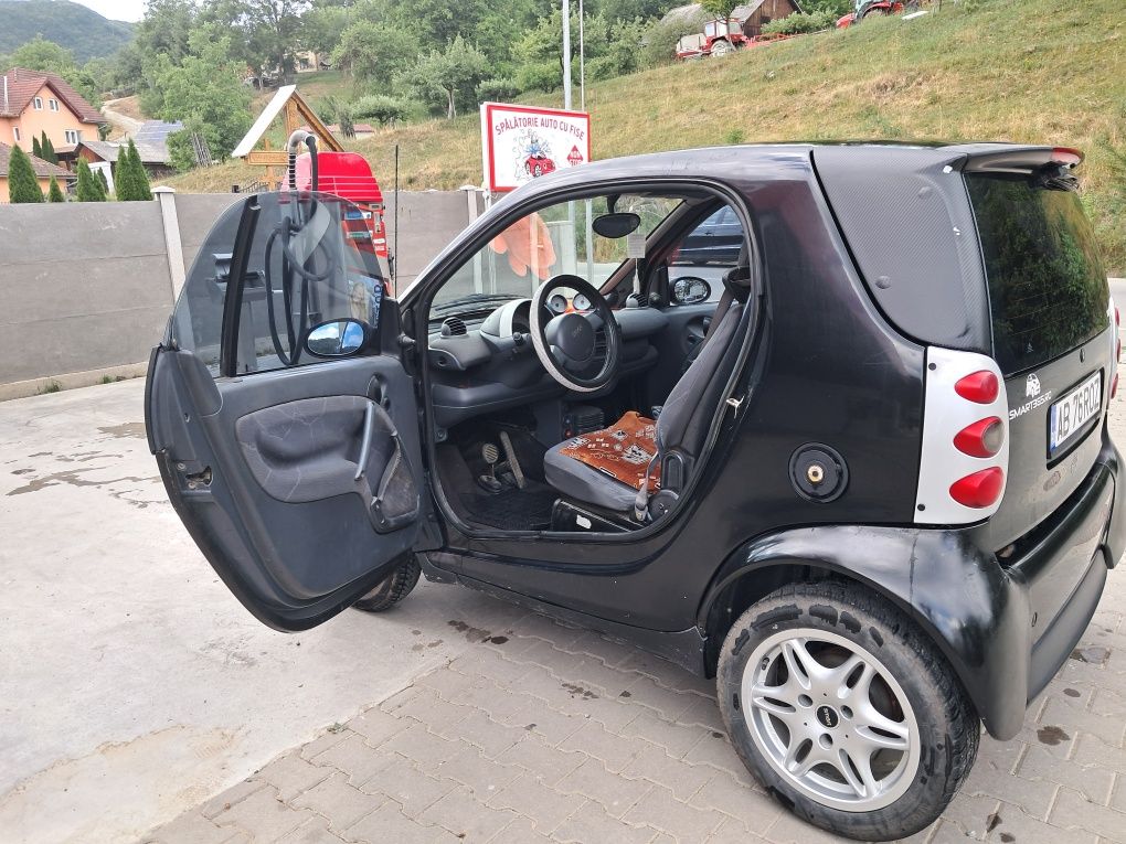 Vând Smart cu acte în regulă sau pentru dezmembrări