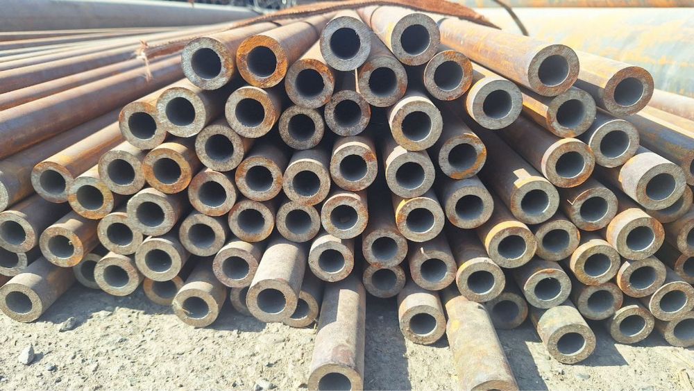 Труба стальные безшовные и атвоты