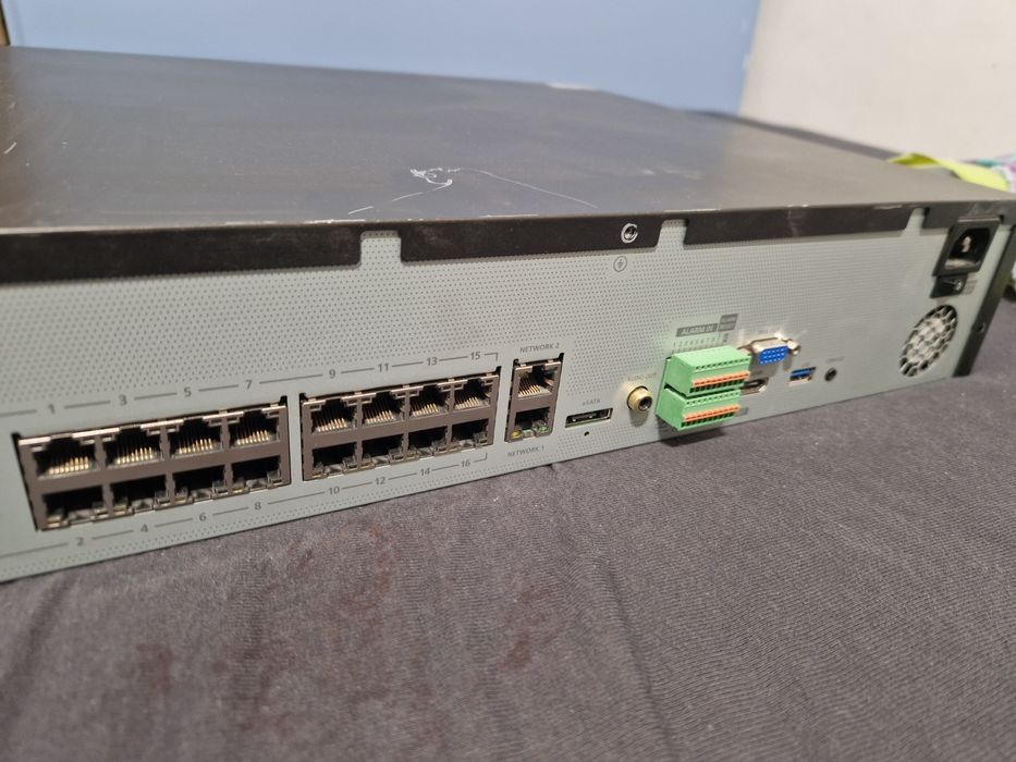 NVR Wisenet 16 canale PoE XRN-1610SA 16 Channel 4K H.265 NVR