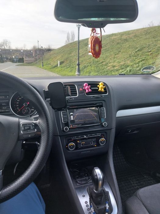 Vând Golf VI 2.0TDI Highline