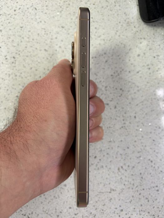 iPhone 16 Pro max Desert Titanium 256G LLA