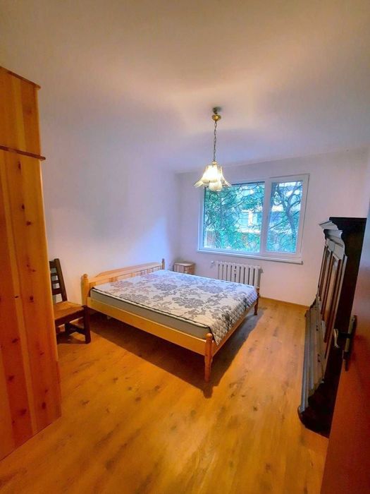 Дава се под наем Тристаен апартамент в София, Лозенец - 90 кв.м за 700 € - Снимка #1