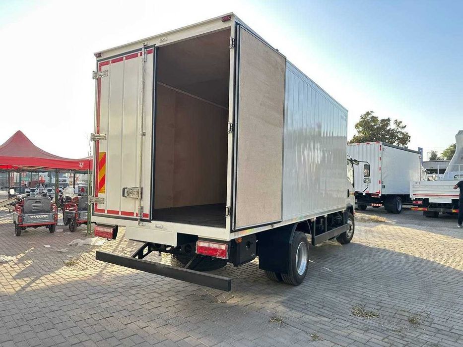 Автофургон цельнометаллический FAW Tiger V, (24,6 м³)