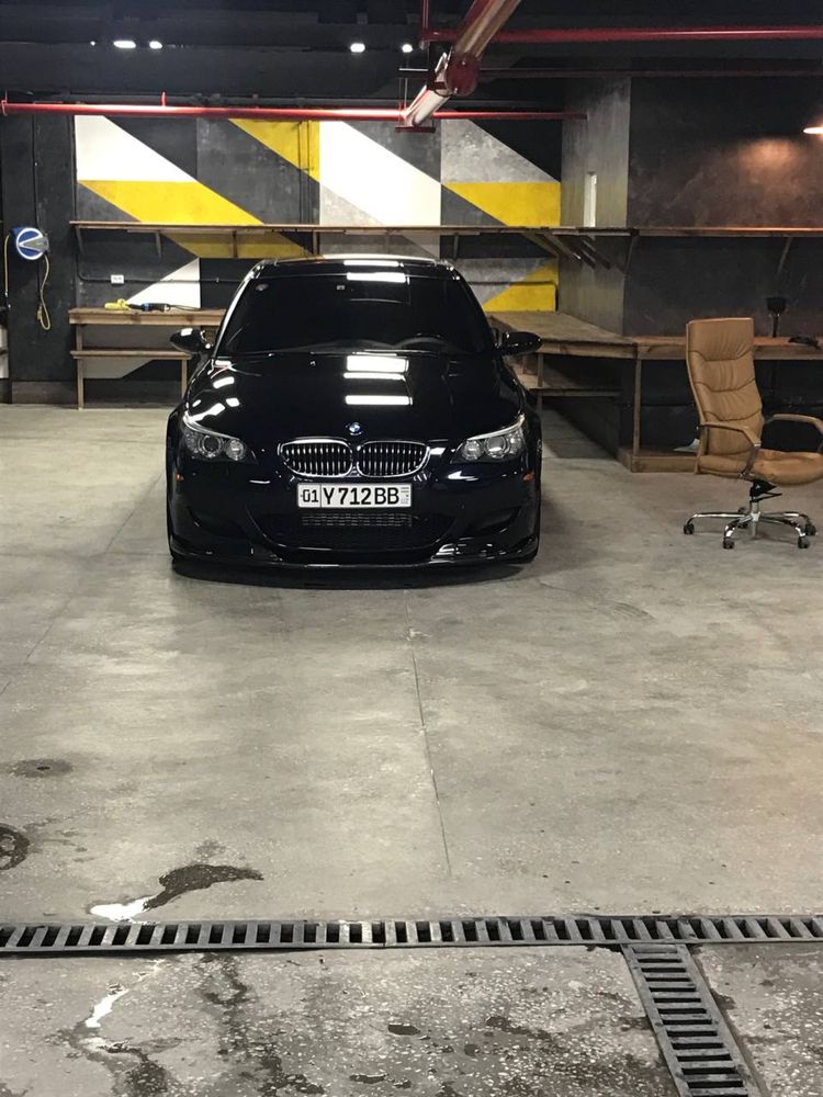 BMW E60 550i 2008