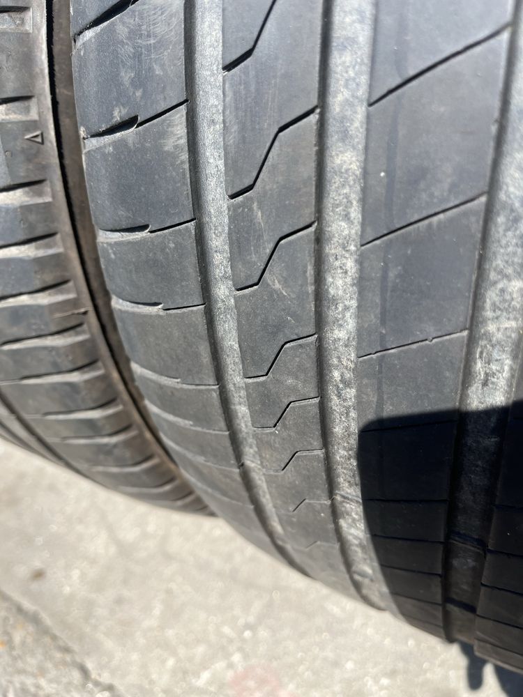 2 бр. летни гуми 255/40/19 Firestone DOT 5021 4 mm