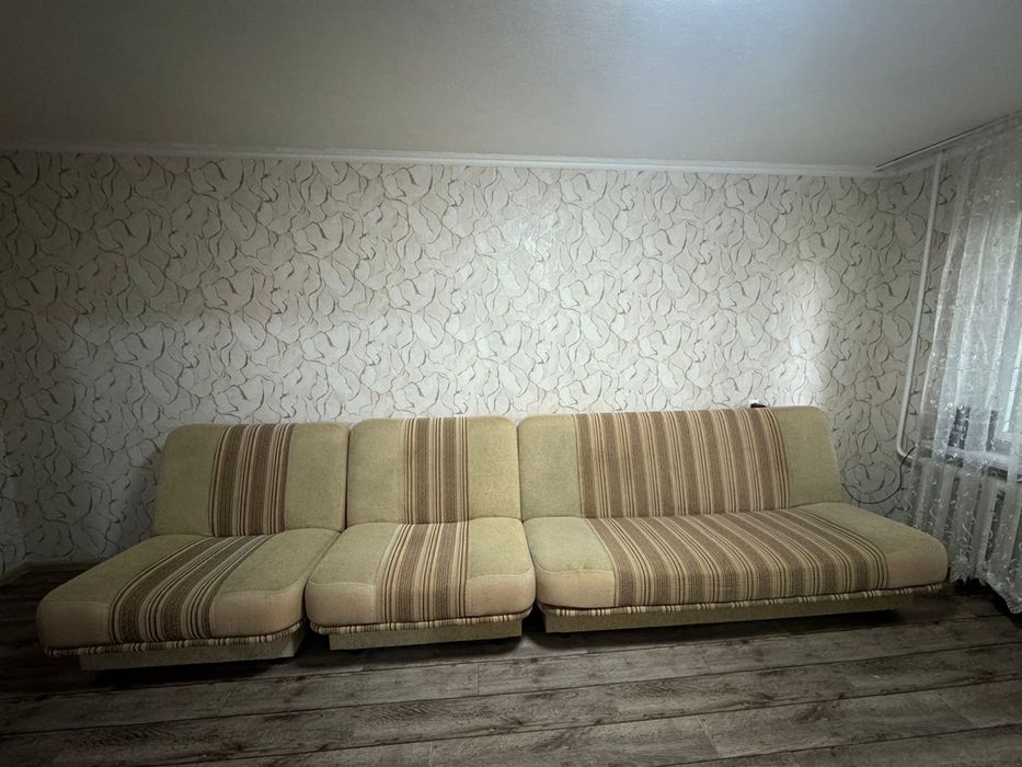Диван б/у бесплатно