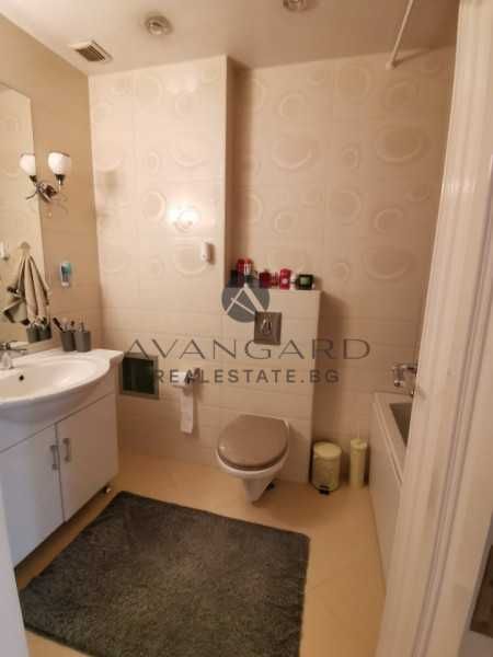 Продава се Четиристаен апартамент в Пловдив, Кършияка - 315 кв.м за 2000 €/кв.м - Снимка #18