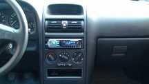 Vând radio- cd player cu usb, auto- SONY