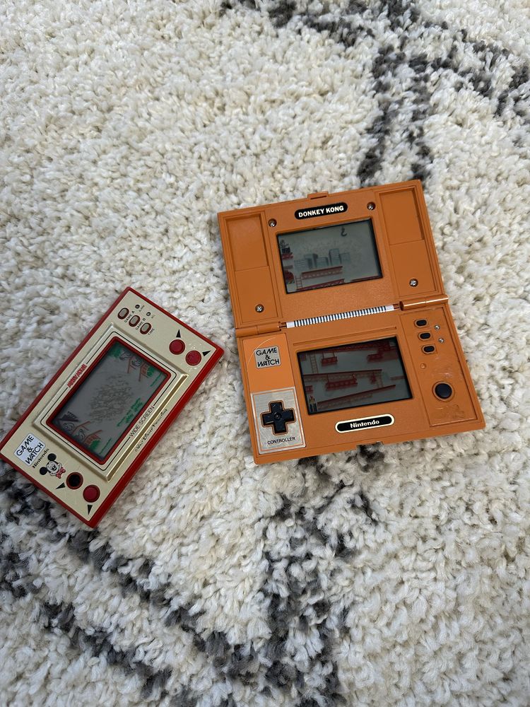 Nintendo game and watch mickey mouse donkey kong