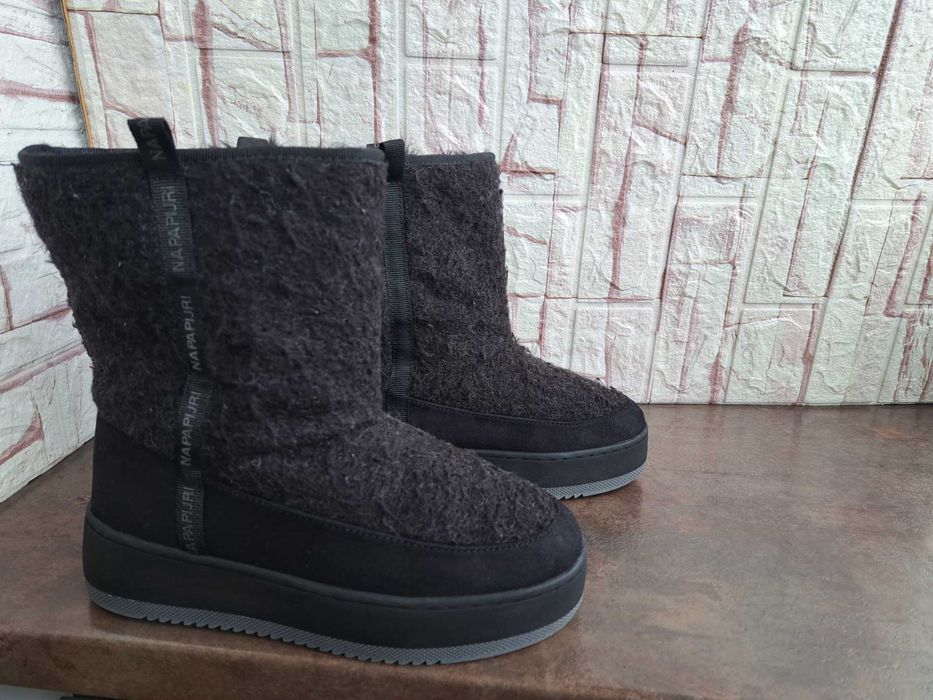 дамски ботуши,зимни обувки,боти,апрески,Napapijri номер39,платформа
