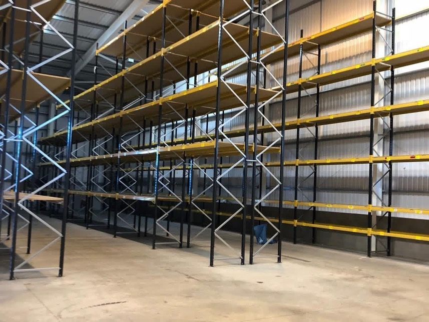 Rafturi metalice profesionale