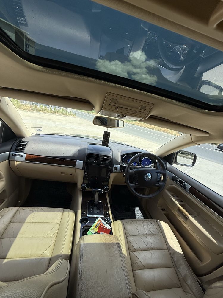 Touareg 3.0 tdi 2006 десен волан