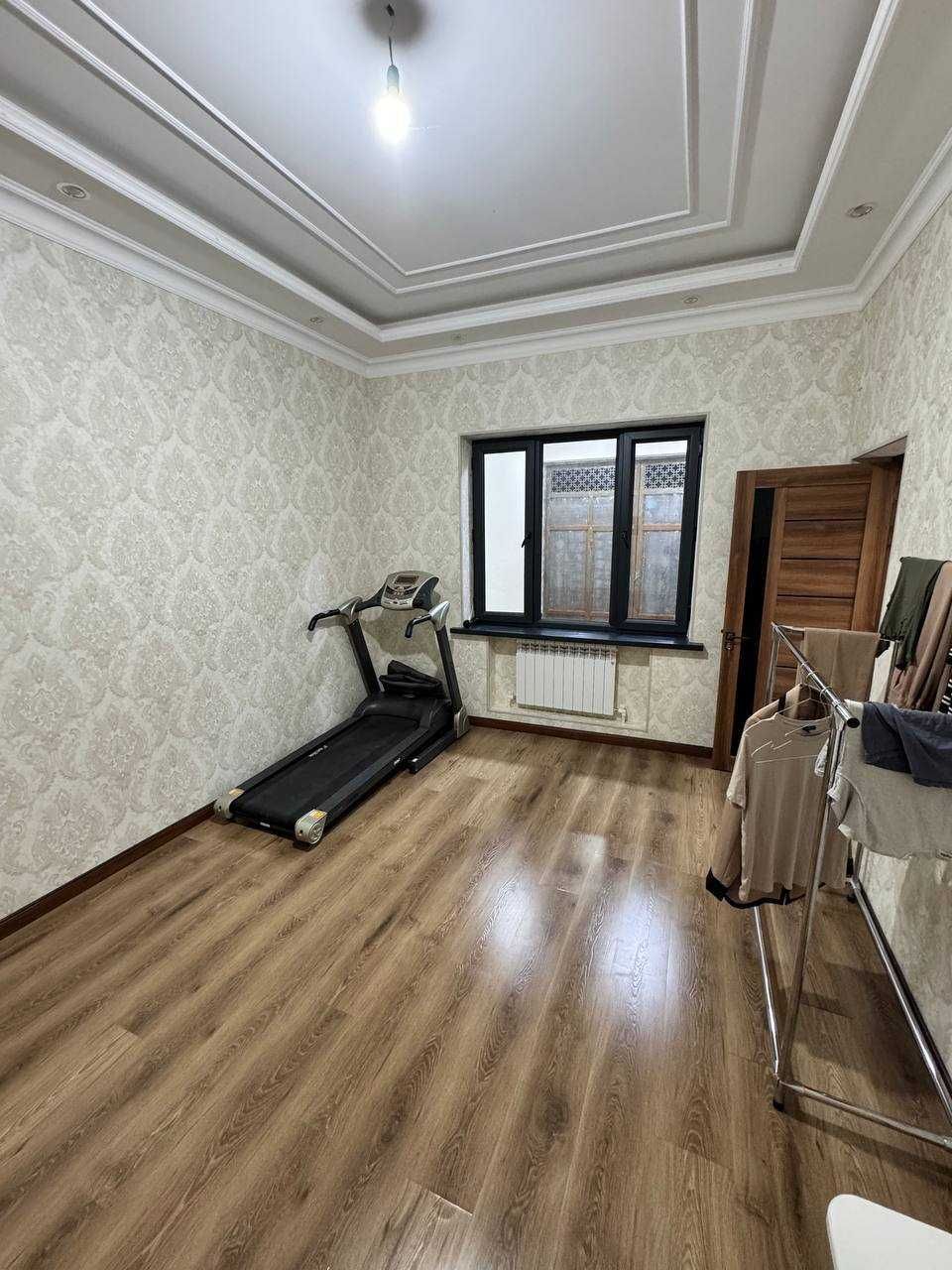 Дом Ховли участок 1 сотка