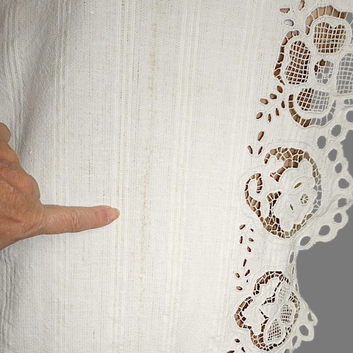 Fata de masa traditionala veche, arta populara romaneasca