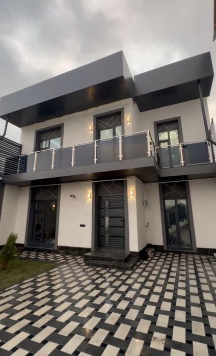 Продаются шикарный коттедж на Транспортном