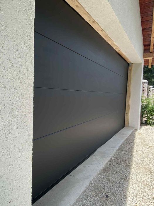 Usi de garaj premium/ porti de garaj/ poarta de garaj/ usi tip rulou