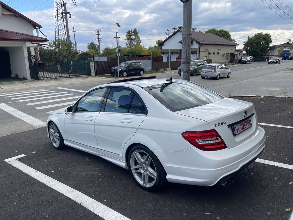 Mercedes C250 pachet AMG 1.8 benzina 2014
