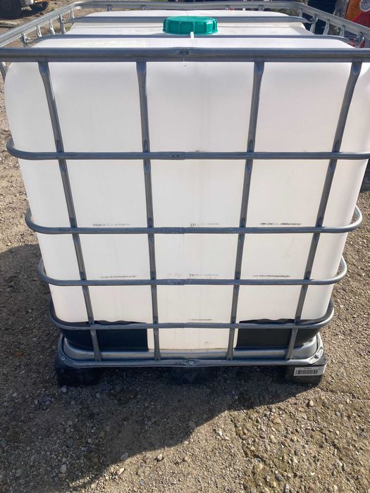 Пластмасов контейнер /цистерна