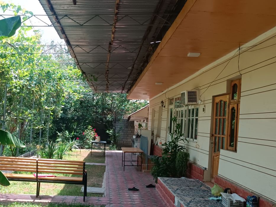 Tayyor uy sotiladi 5.5 sotok