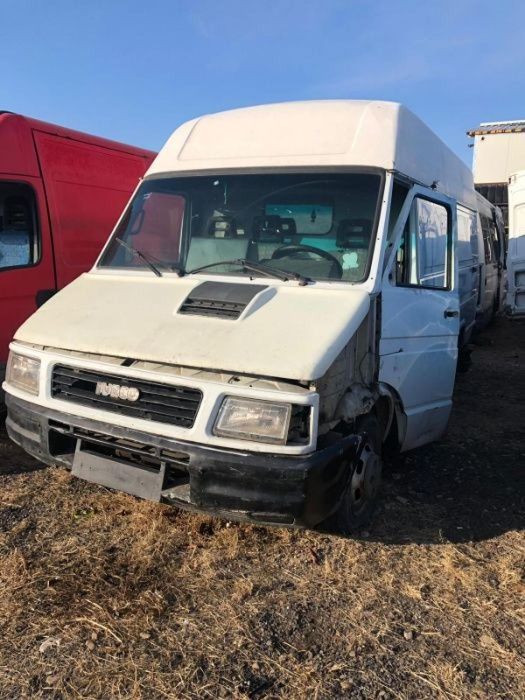 Dezmembrez Iveco Daily, motor 2.5, punte dubla, an 1997