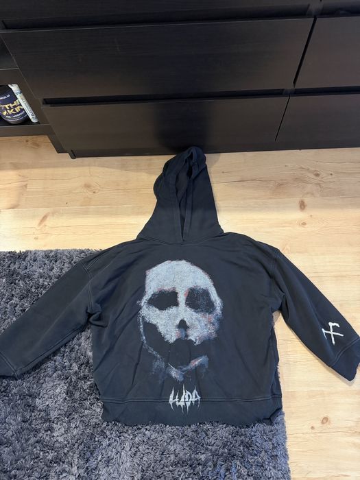 Горнище на LUDA.