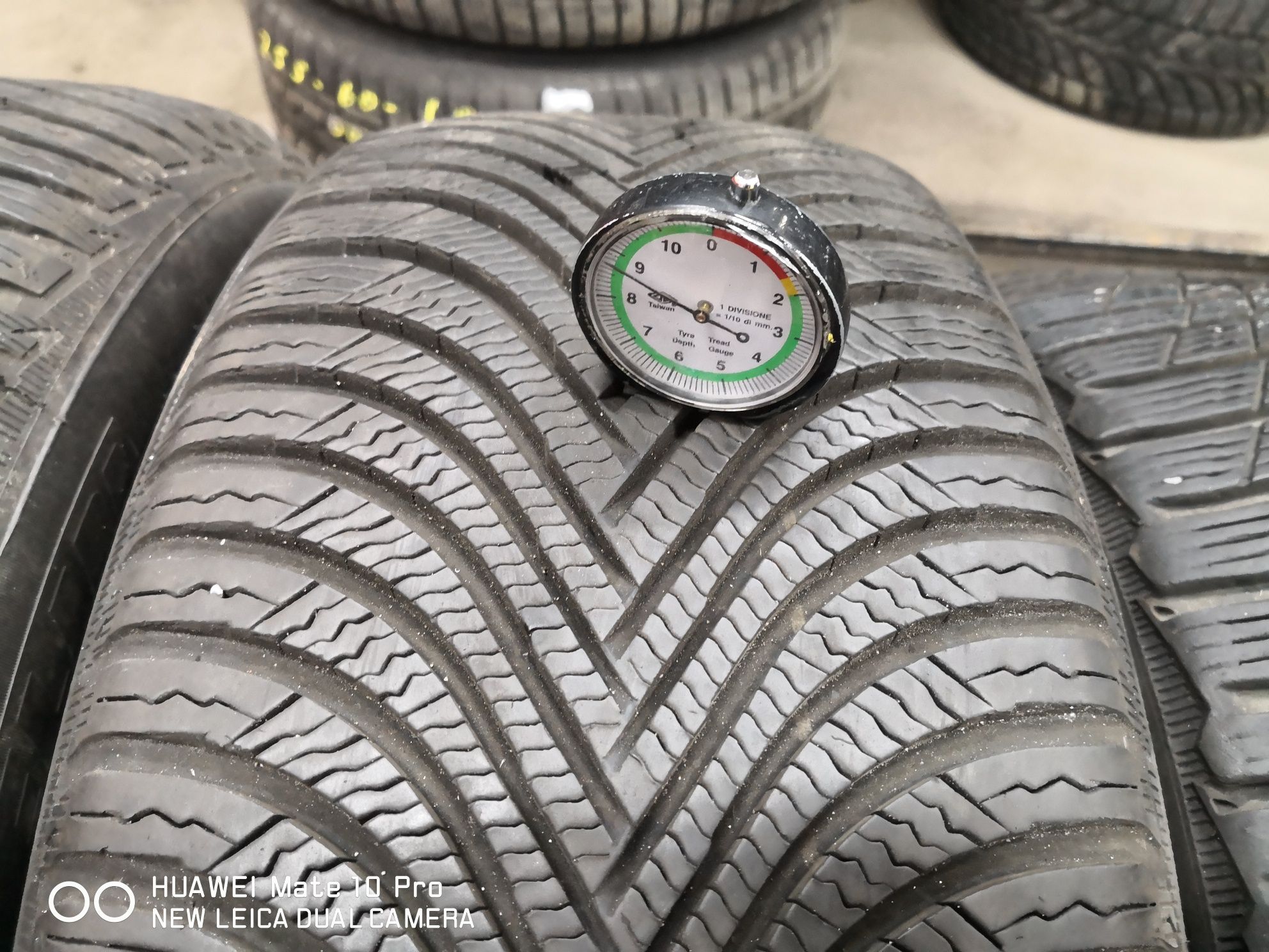 225 55 17 цола гуми като нови Michelin