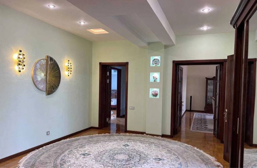 Ул. Тарас Шевченко 4/6/6 203 кв.м