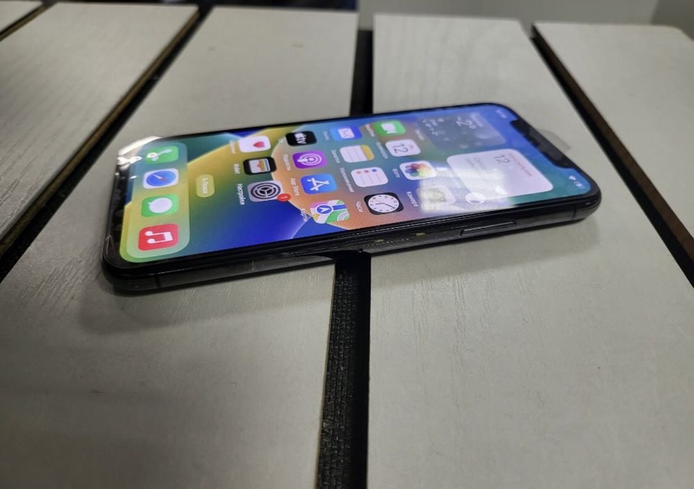 Iphone X 256gb в отличном состоянии